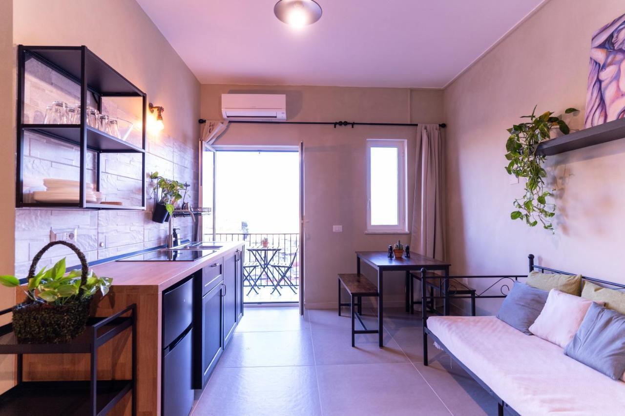 Tiny Daisy House Apartment Naples Luaran gambar